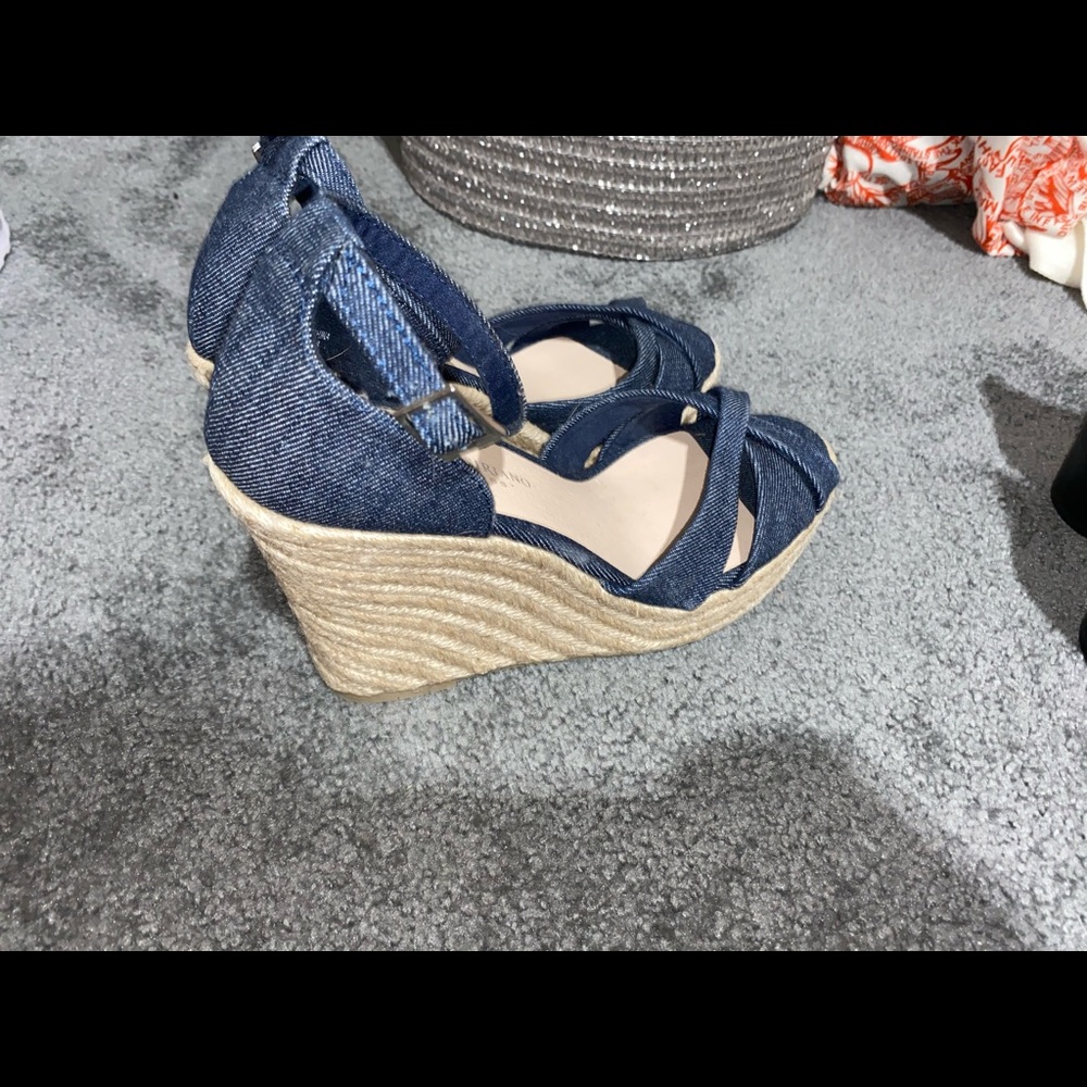 wedges - Picture 2 of 2